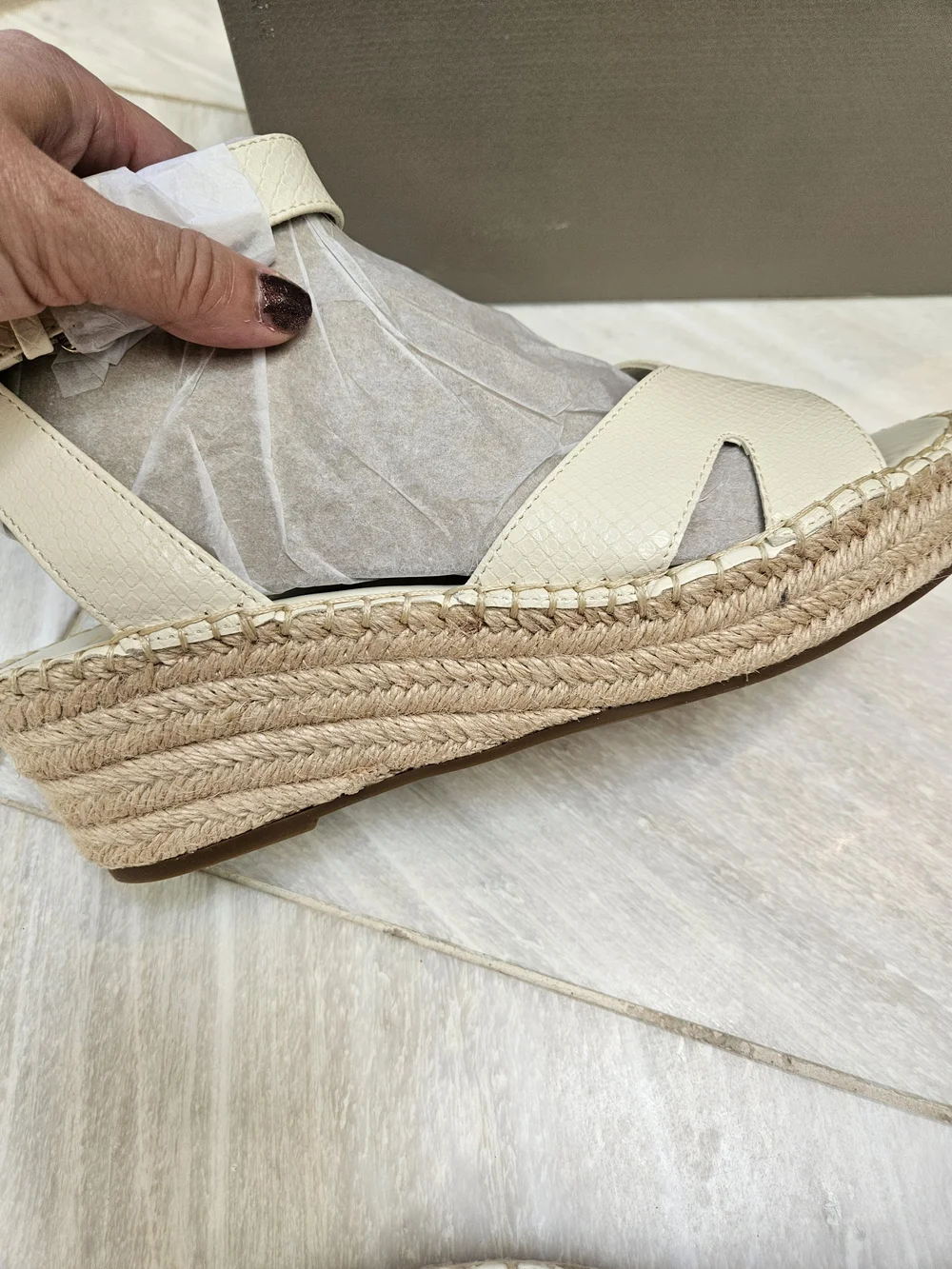 Franco Sarto Cream Espadrille Wedge Sandals with Ankle Strap Size 8...NW